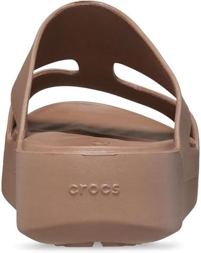 Size ⁢Up and⁢ Strut Your‍ Stuff: The Crocs ⁢Getaway Wedge Sandals Review