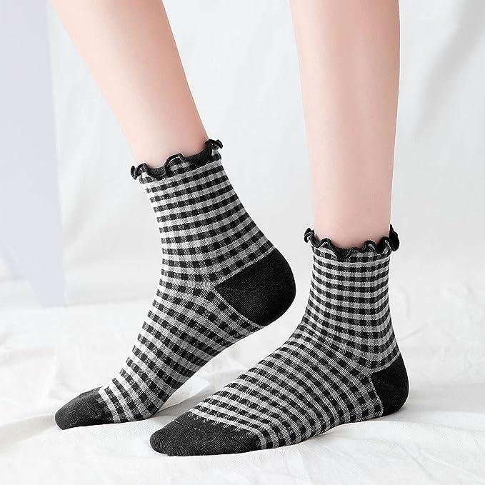 Review:⁣ Women's ⁤Cute Ruffle Frilly Striped Crew Socks - Are They Worth ​It?